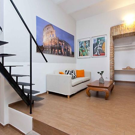 Апартаменты Colosseo Accomodation Рим Экстерьер фото